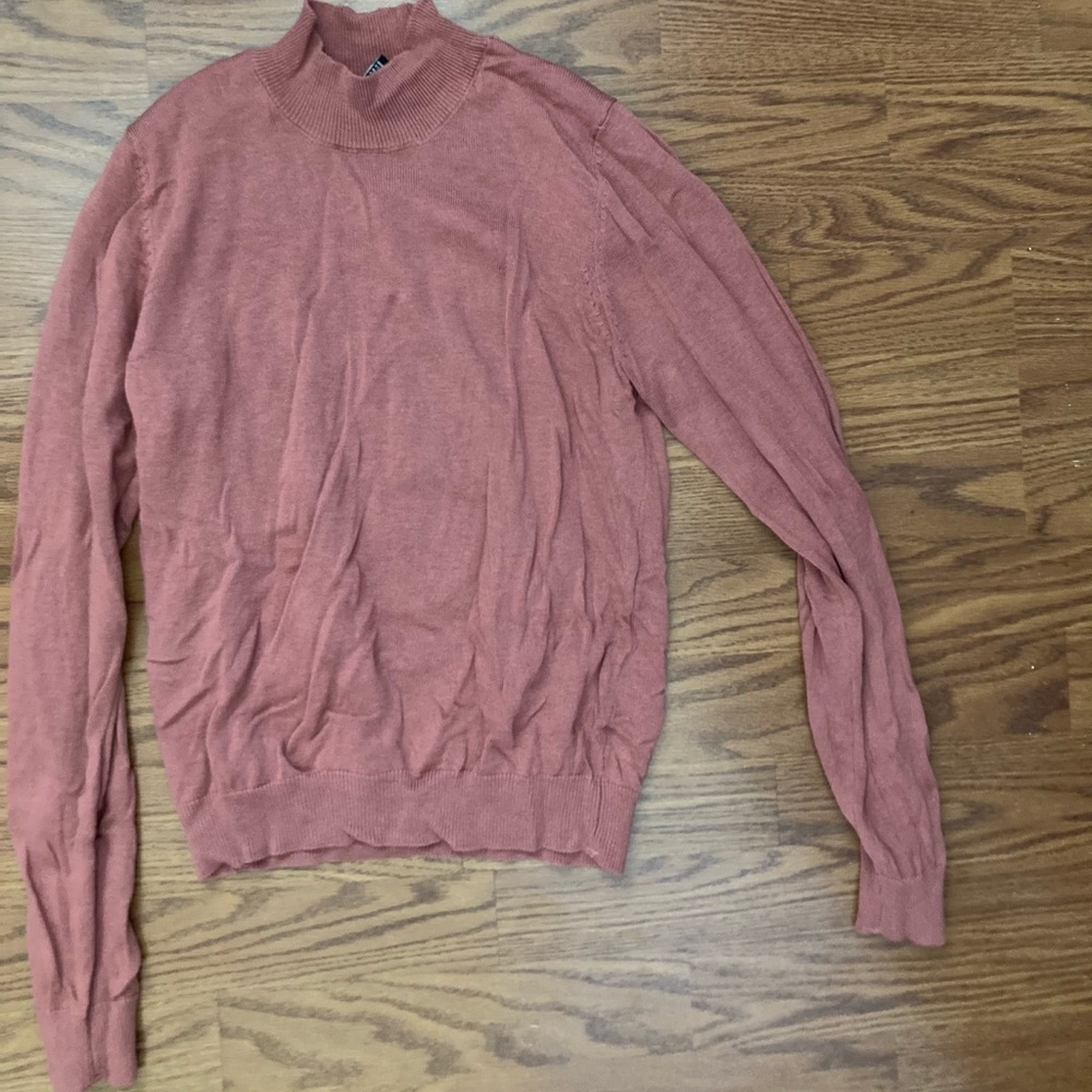 Forever 21 Woman's Sweater- NWOT